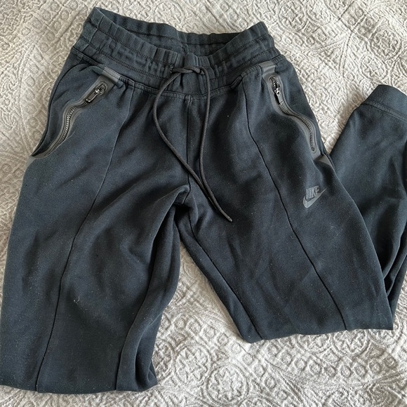 Nike Pants - Black Womens Nike tech sweatpants size xs